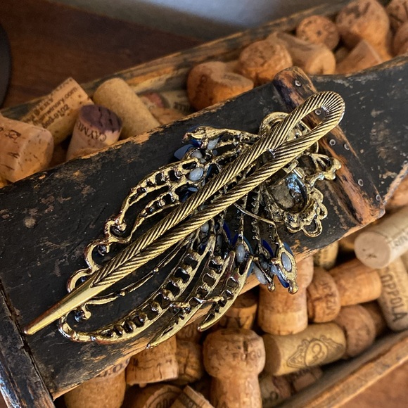 NWOT Extra Large Peacock clip/brooch - Picture 4 of 8